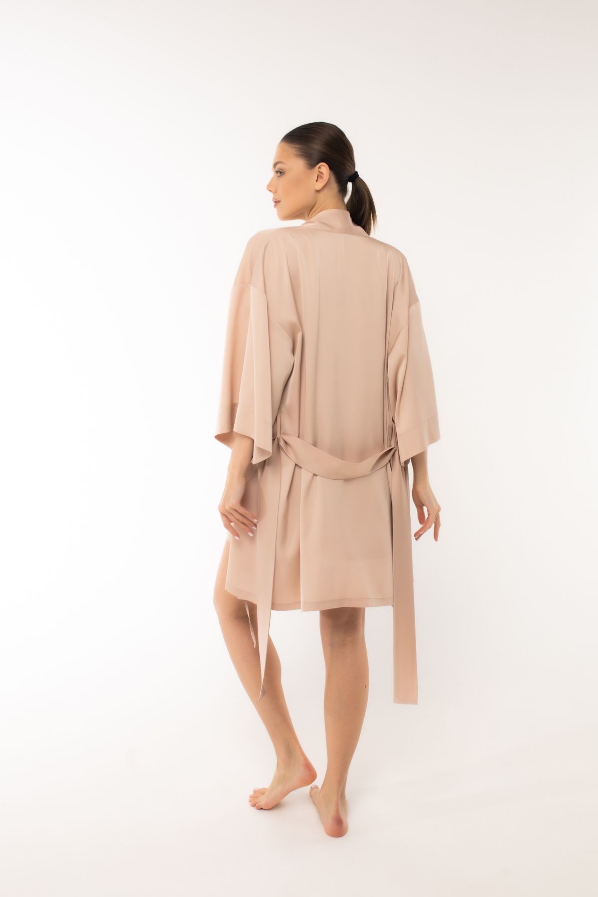 Beige mini robe, XS, 97% віскоза
3% еластан