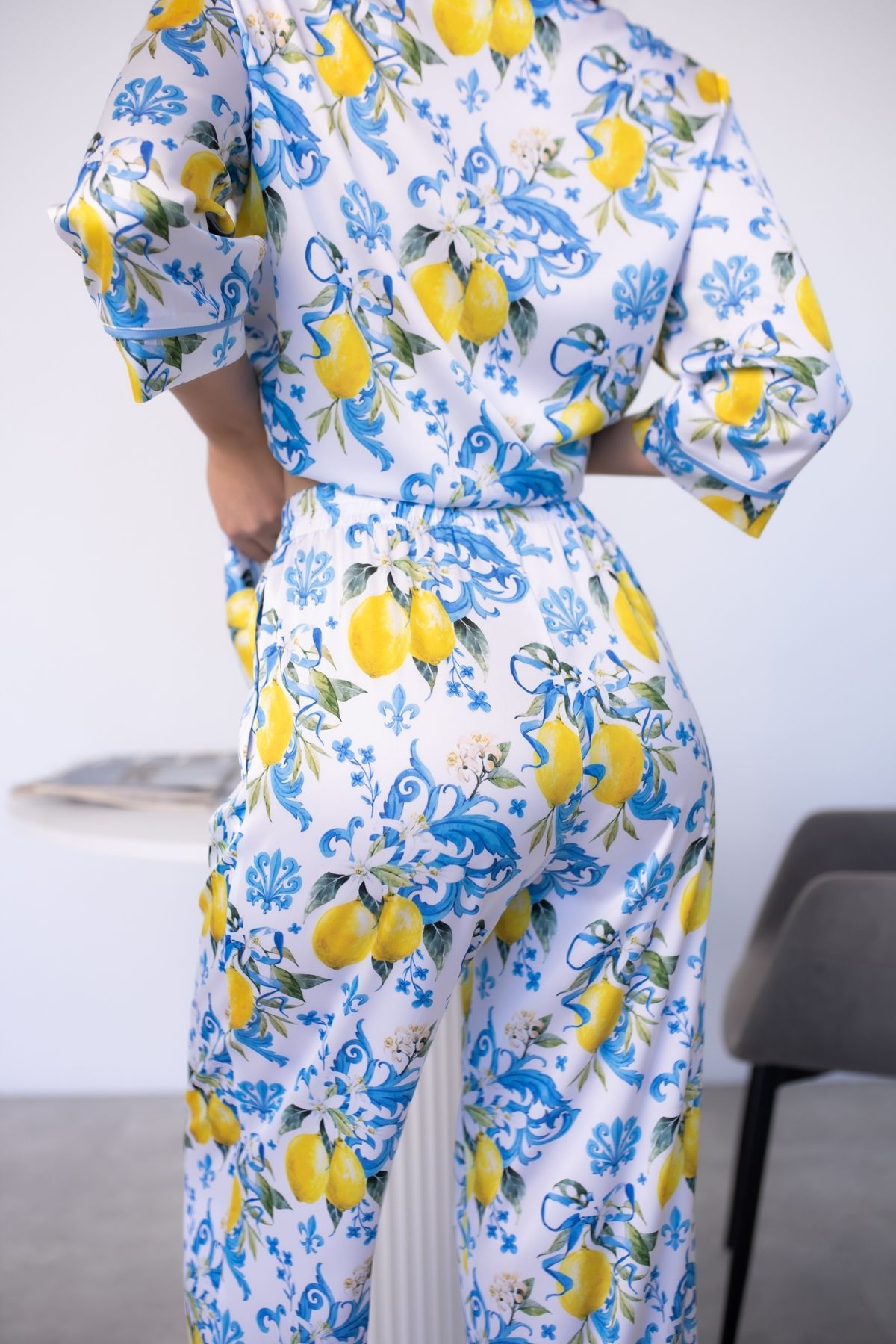 Jacket with pants print "Lemons", XS, 97% віскоза
3% еластан